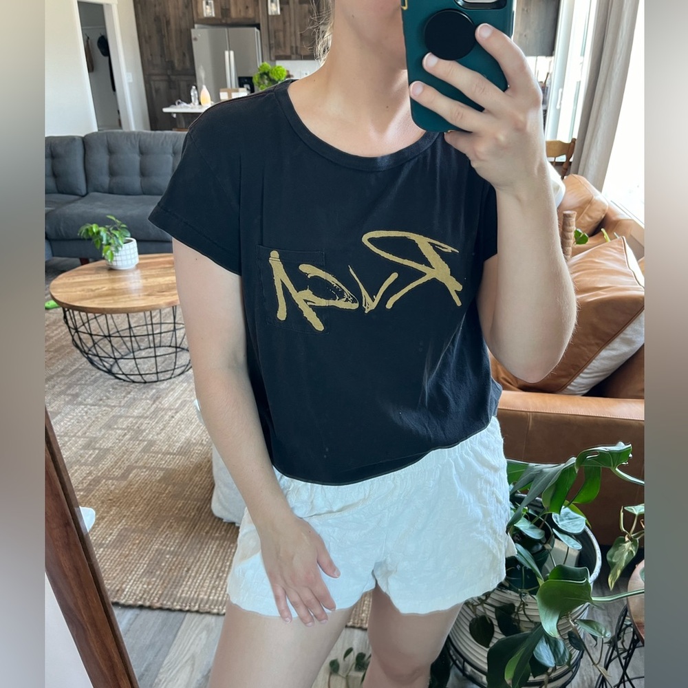 RVCA t-shirt